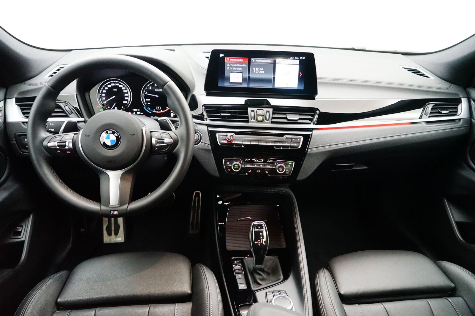 Fahrzeugabbildung BMW X2 M35i [Navi P., HUD, ACC, RFK, HiFi, 20 LMR]