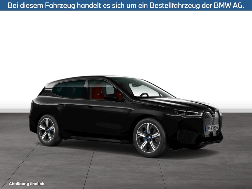 Fahrzeugabbildung BMW iX xDrive40