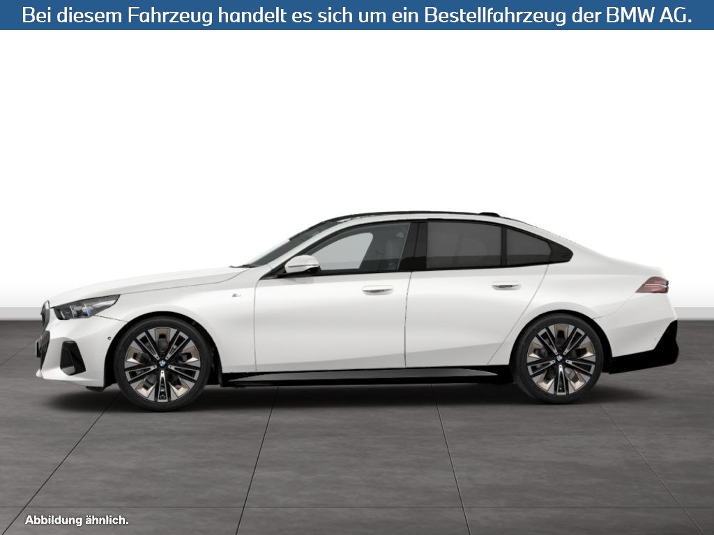 Fahrzeugabbildung BMW 520i Limousine