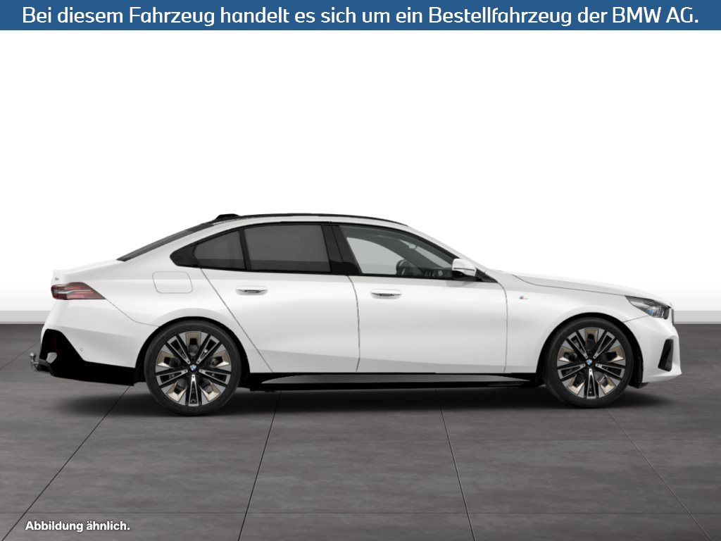 Fahrzeugabbildung BMW 520i Limousine