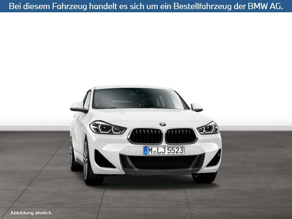 Fahrzeugabbildung BMW X2 sDrive18d