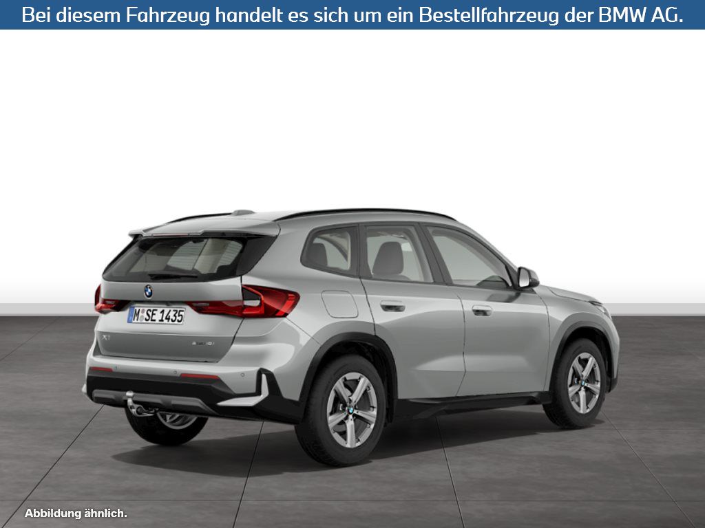 Fahrzeugabbildung BMW X1 sDrive18i SAV