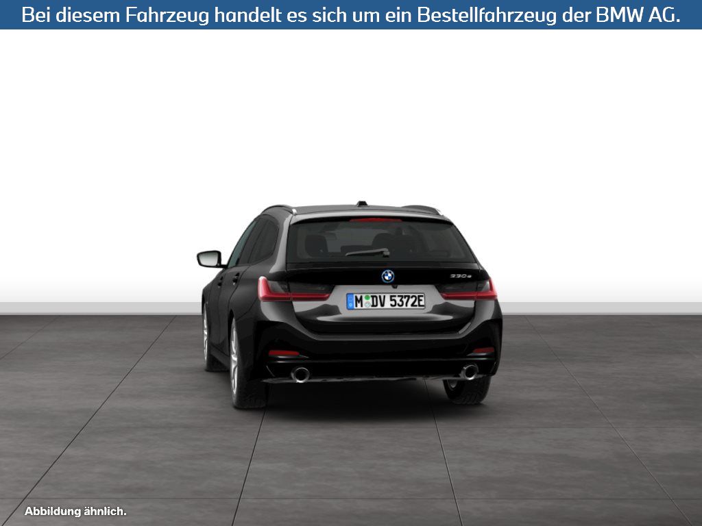 Fahrzeugabbildung BMW 330e Touring