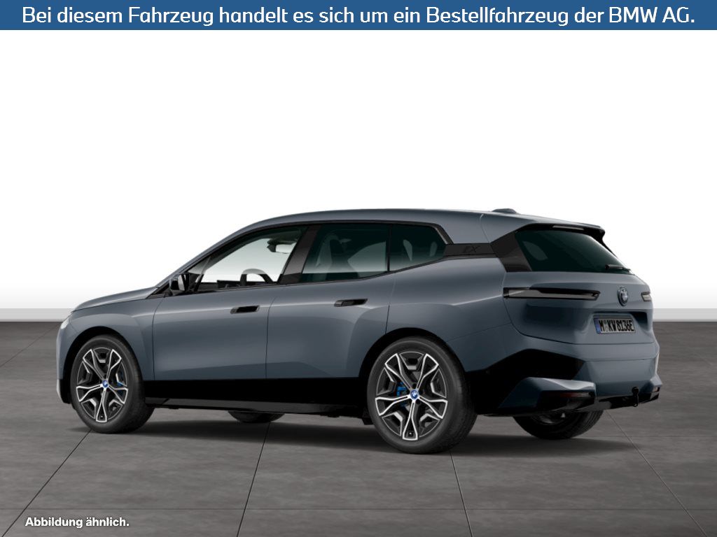 Fahrzeugabbildung BMW iX xDrive40