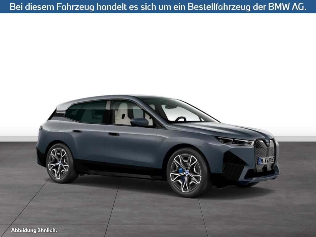 Fahrzeugabbildung BMW iX xDrive40