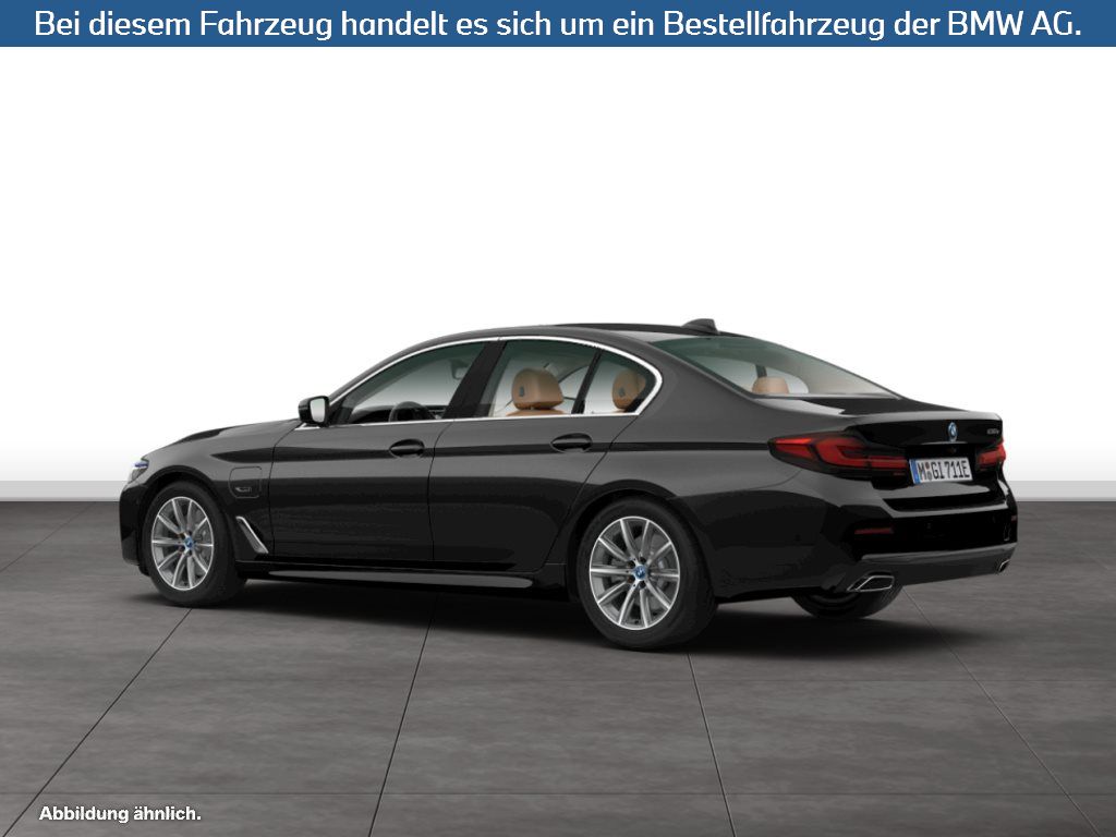 Fahrzeugabbildung BMW 530e Limousine