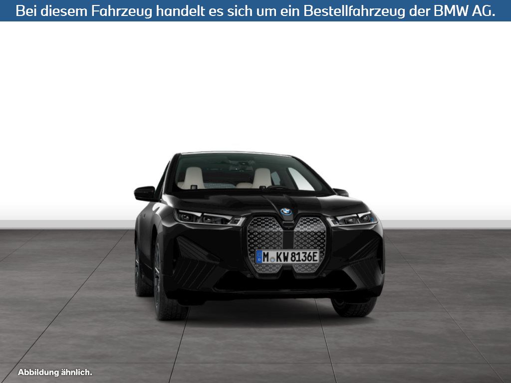 Fahrzeugabbildung BMW iX xDrive50