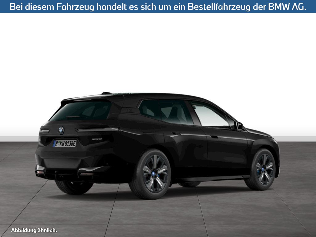 Fahrzeugabbildung BMW iX xDrive50