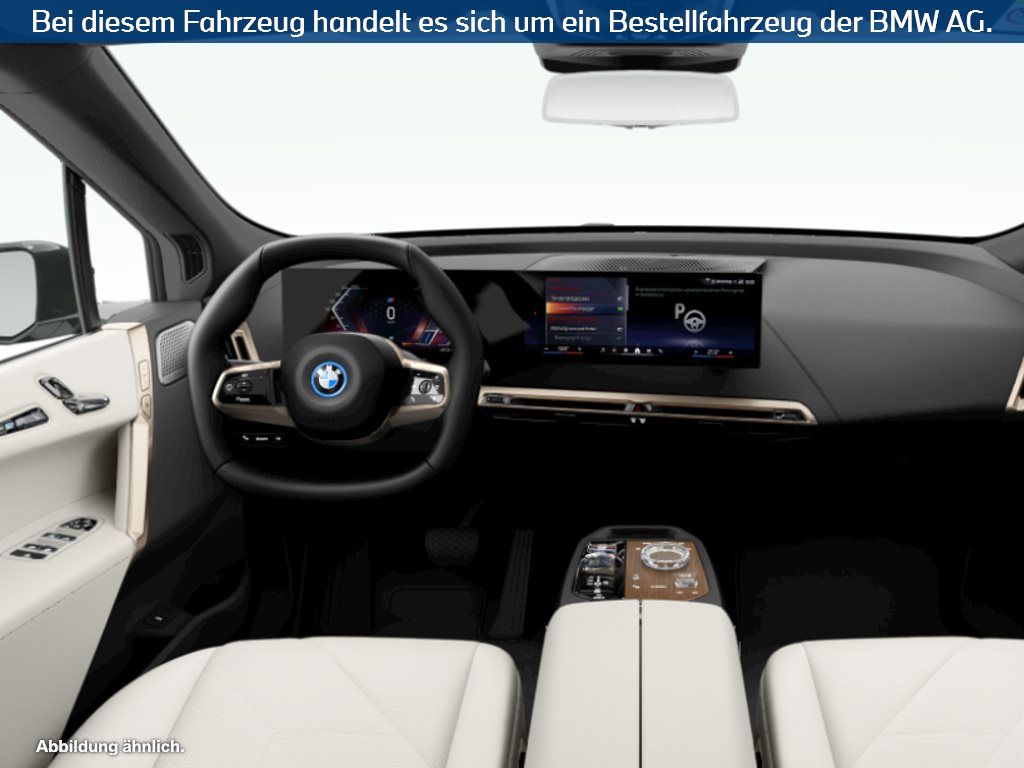 Fahrzeugabbildung BMW iX xDrive50