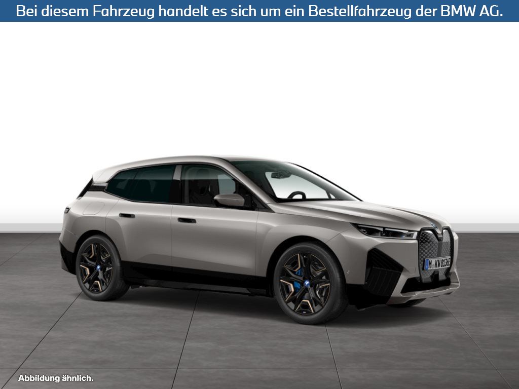 Fahrzeugabbildung BMW iX xDrive40