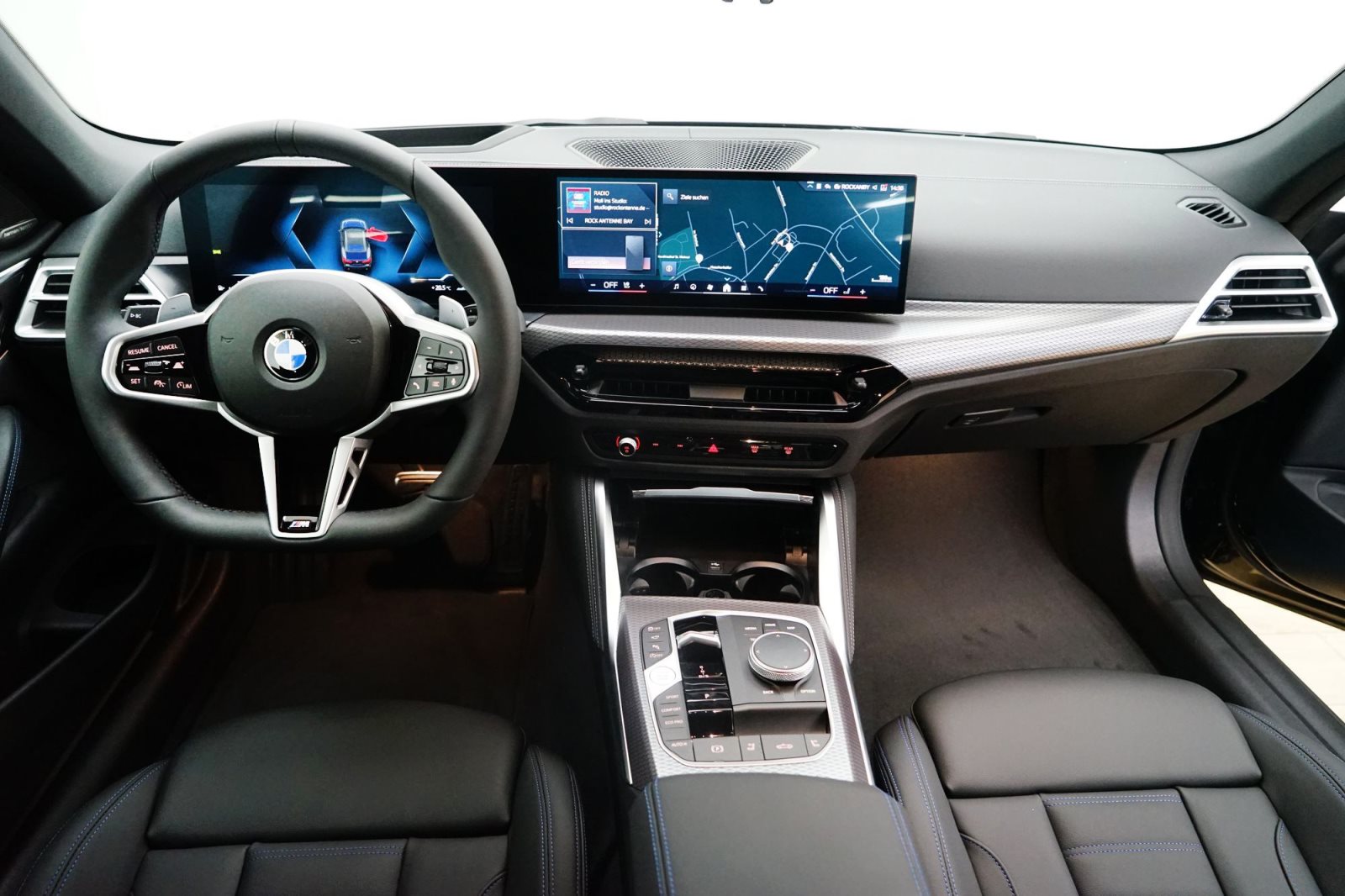 Fahrzeugabbildung BMW 430i xDrive Cabrio [M Sport, HUD, ACC, h&k Sound]