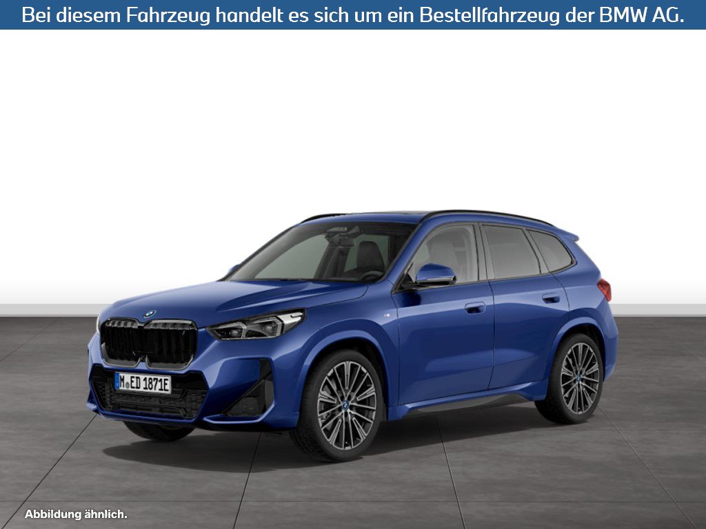 BMW iX1 xDrive30