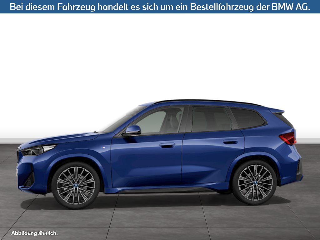 Fahrzeugabbildung BMW iX1 xDrive30