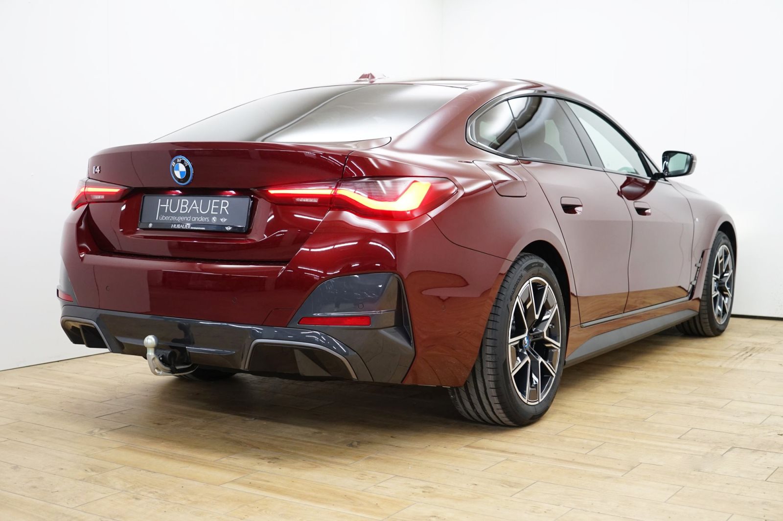 Fahrzeugabbildung BMW i4 eDrive40 Gran Coupé [M Sport, LC Prof., AHK]