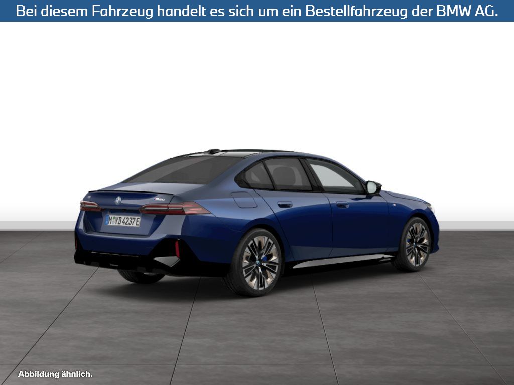 Fahrzeugabbildung BMW i5 M60 xDrive Limousine