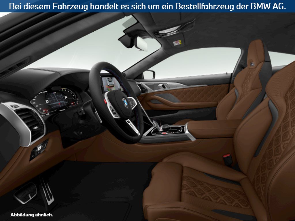 Fahrzeugabbildung BMW M8 Coupé