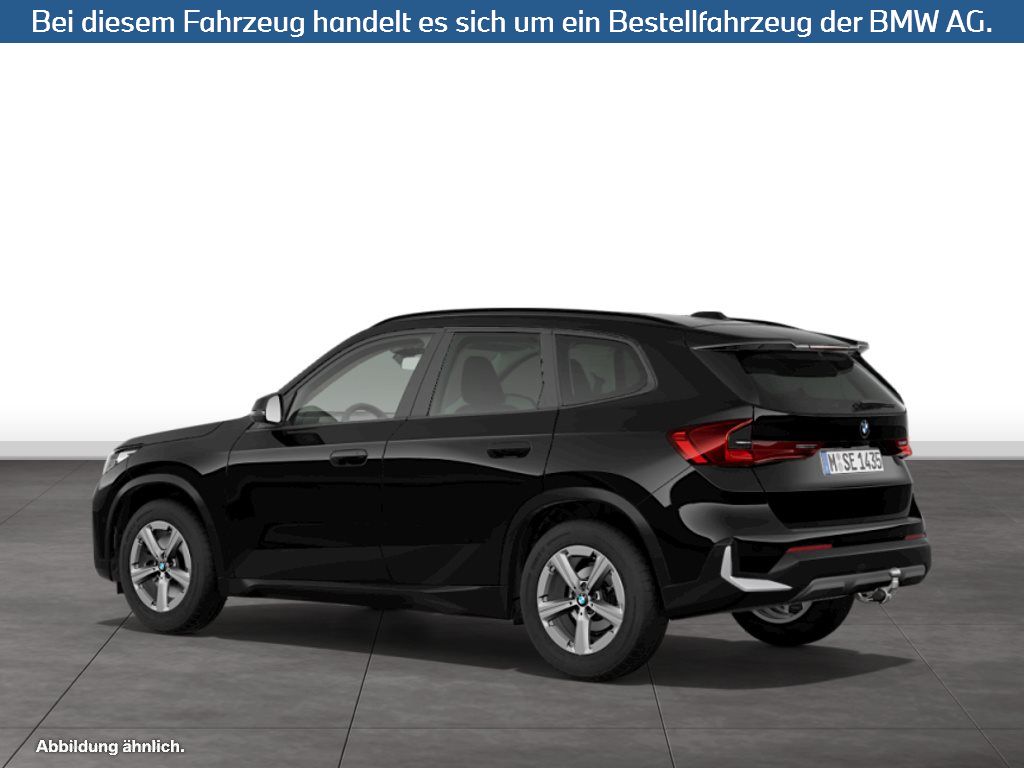 Fahrzeugabbildung BMW X1 xDrive23i