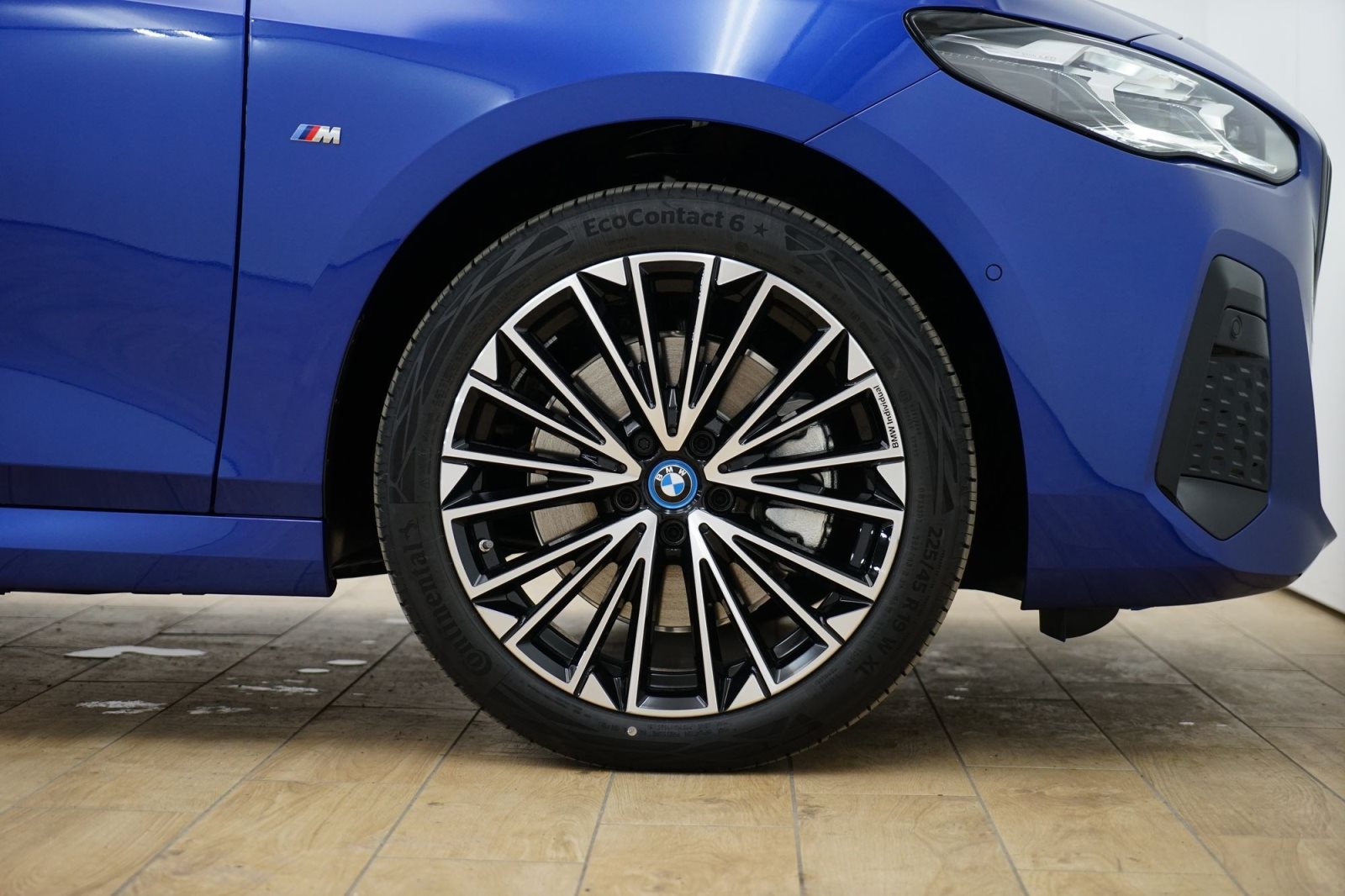 Fahrzeugabbildung BMW 230e xDrive Active Tourer [M Sport, Head-Up, AHK]