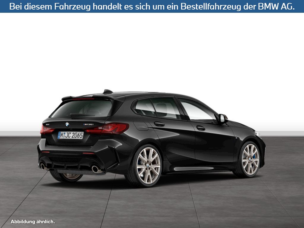 Fahrzeugabbildung BMW M135i xDrive