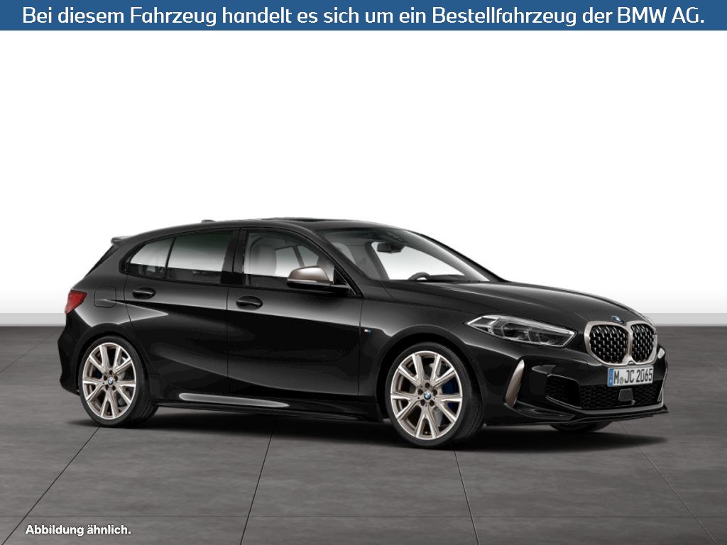 Fahrzeugabbildung BMW M135i xDrive