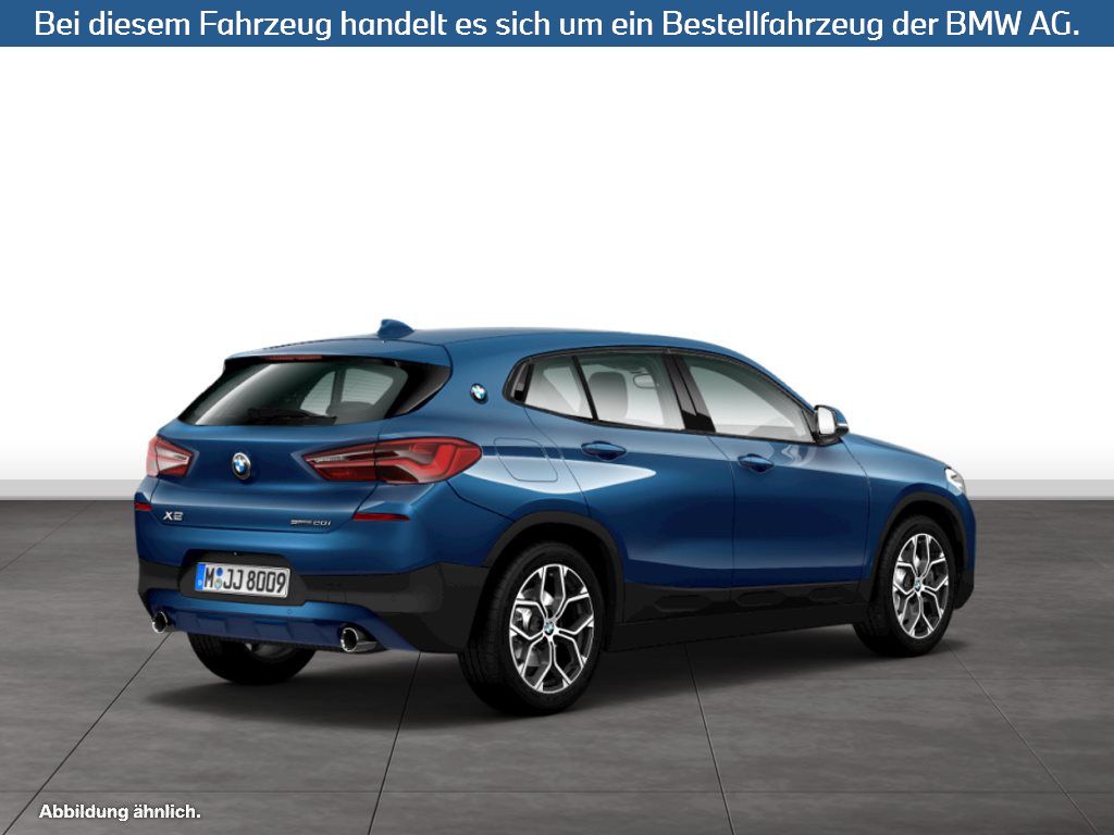 Fahrzeugabbildung BMW X2 sDrive20i