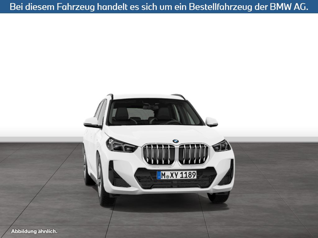 Fahrzeugabbildung BMW X1 xDrive23i