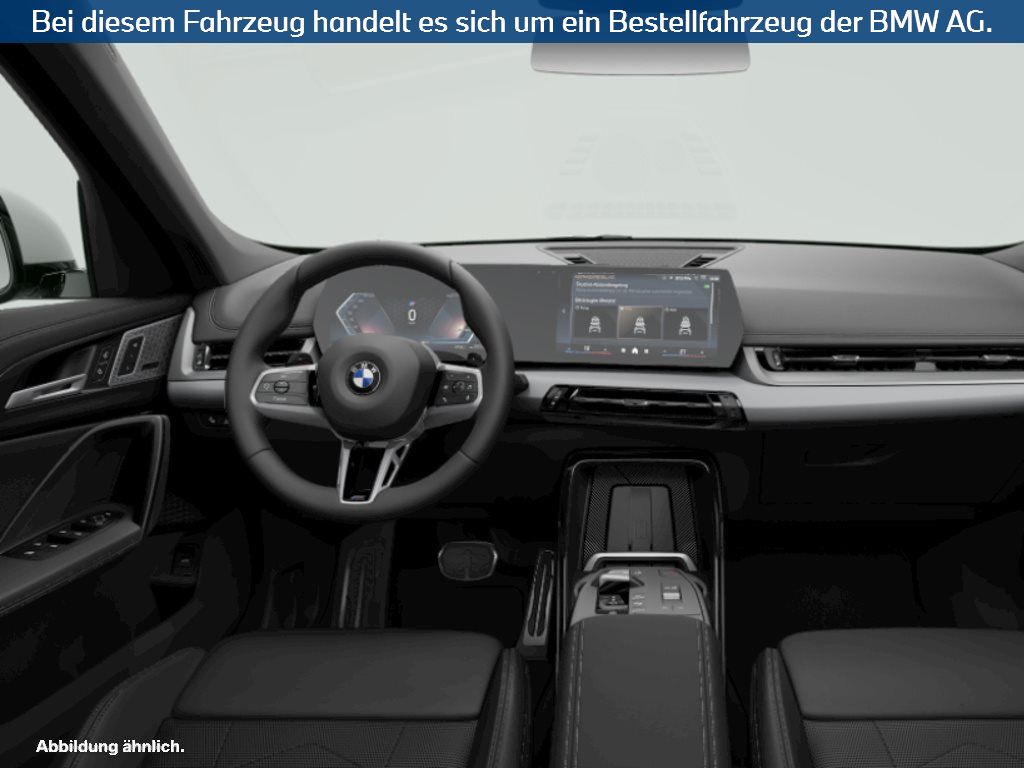 Fahrzeugabbildung BMW X1 xDrive23i