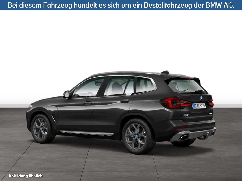 Fahrzeugabbildung BMW X3 xDrive30e