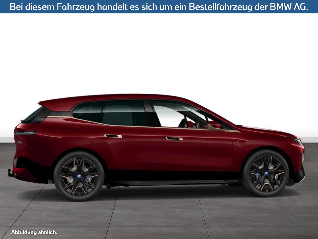 Fahrzeugabbildung BMW iX M60