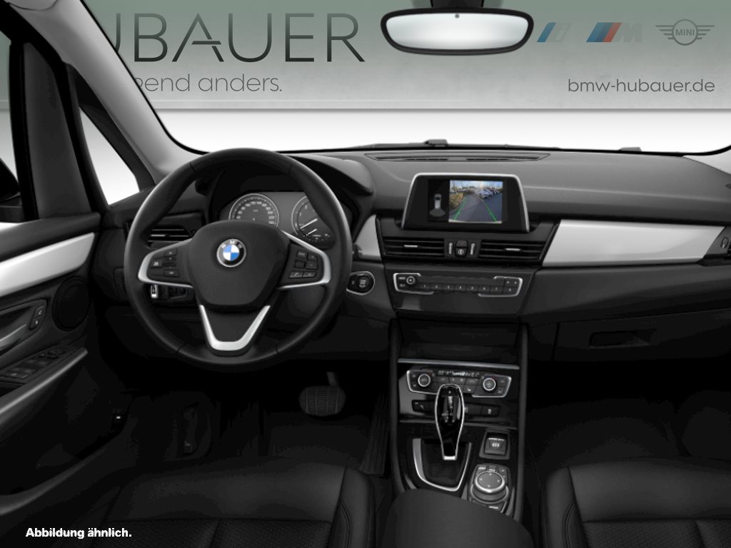 Fahrzeugabbildung BMW 218i Active Tourer [Advantage, Navi, LED, RFK]