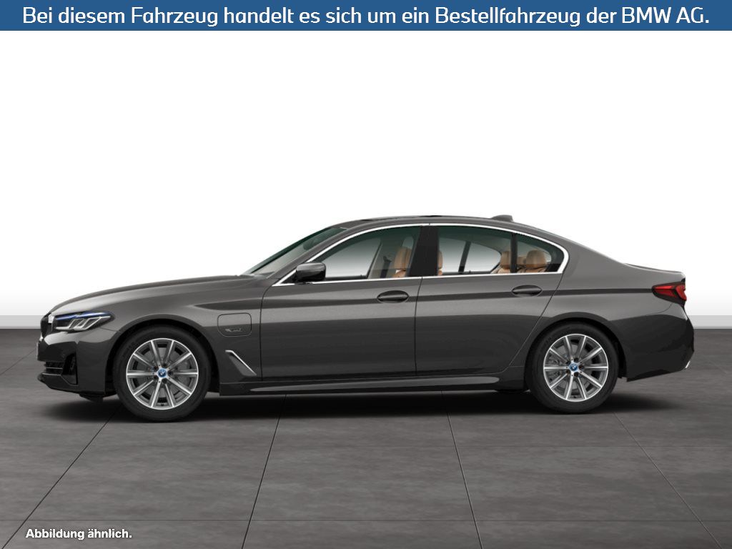 Fahrzeugabbildung BMW 530e Limousine